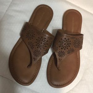 Franco fortini sandals! Size 8